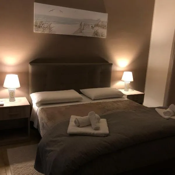B&B Altamarea, hotel v destinácii Falerna