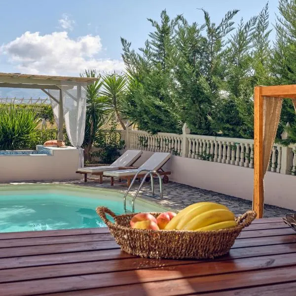 Three Graces Holiday Houses Complex, hotel em Laganas