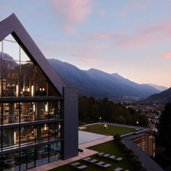 Lefay Resort & SPA Dolomiti, hotel v destinaci Pinzolo