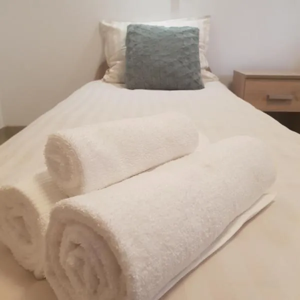 Hostel Mleczna - Metro Zacisze, hotel ve Varšavě