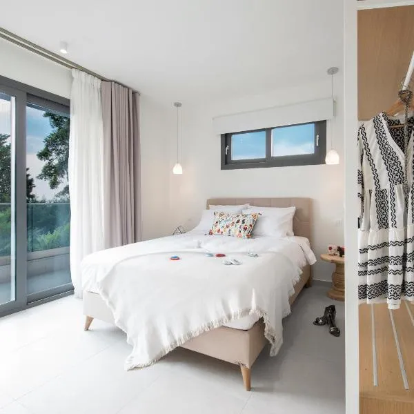 Mariya Art Living, khách sạn ở Nea Skioni