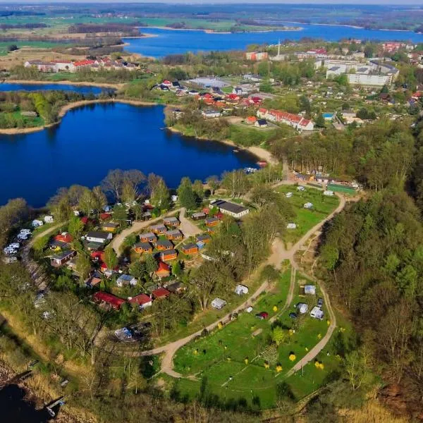 Mobilheim und Blockhaus mit Seeblick, hotel en Dabel