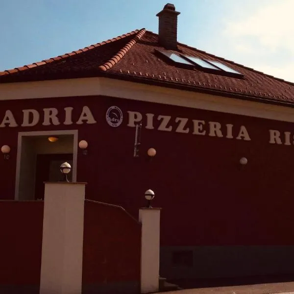 Ristorante Adria, hotel di Gloggnitz