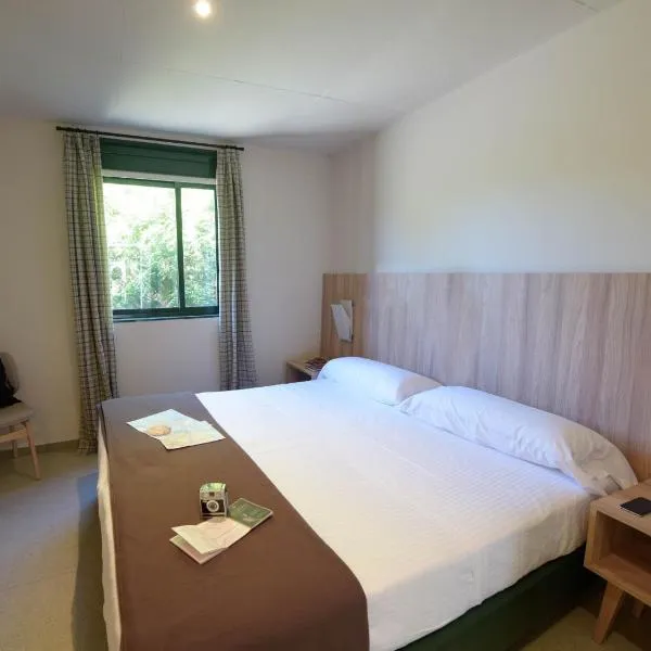 Albergue Monte Do Gozo, hôtel à Saint-Jacques-de-Compostelle