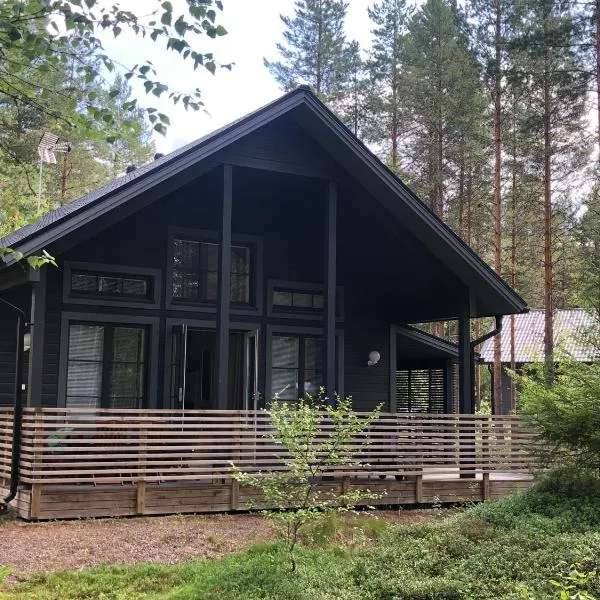 Ähtärin lomamökit - AARRE Mökki, hotel in Vääräkoski