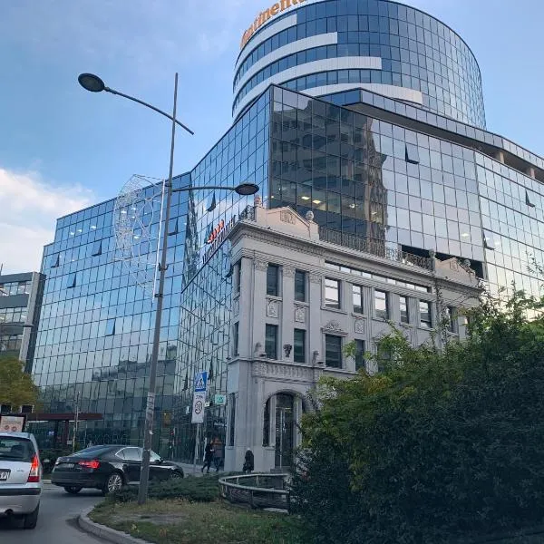Pupin Palace Apartments, hotel in Novi Sad