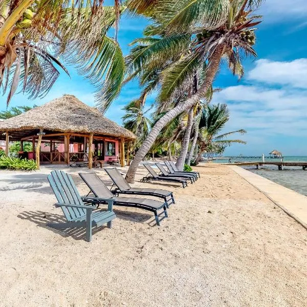 Coral Reef Condo (#30 @ Caribe Island), hotel in San Pedro
