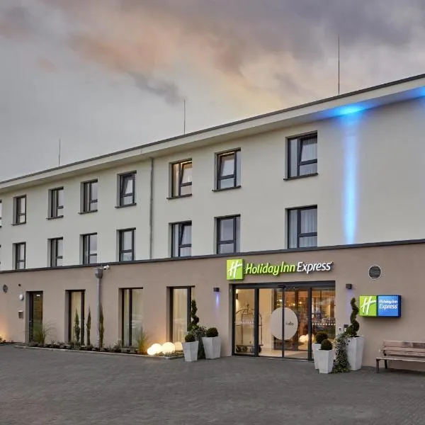 Holiday Inn Express - Merzig, an IHG Hotel, hotel en Merzig