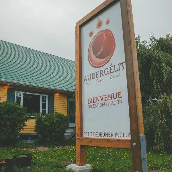 Gîte B&B - Aubergélit inc, hotel en Saint-Jean-Baptiste