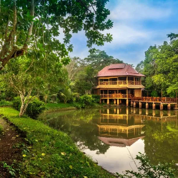 Kingfisher Ecolodge, hotel di Champasak