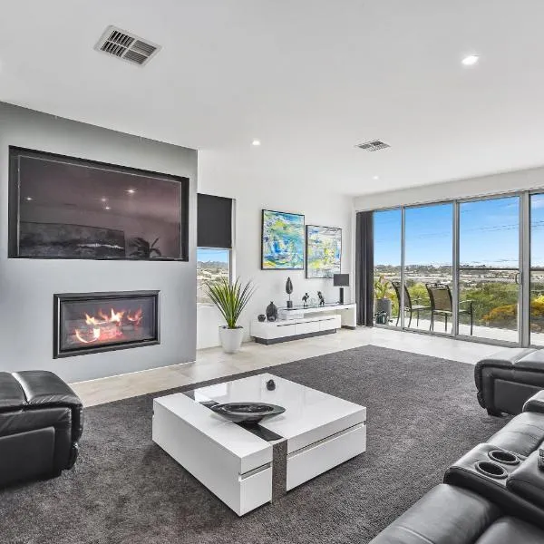 CONROE EXECUTIVE TOWNHOUSE - MODERN & STYLISH, hotel in Mount Gambier