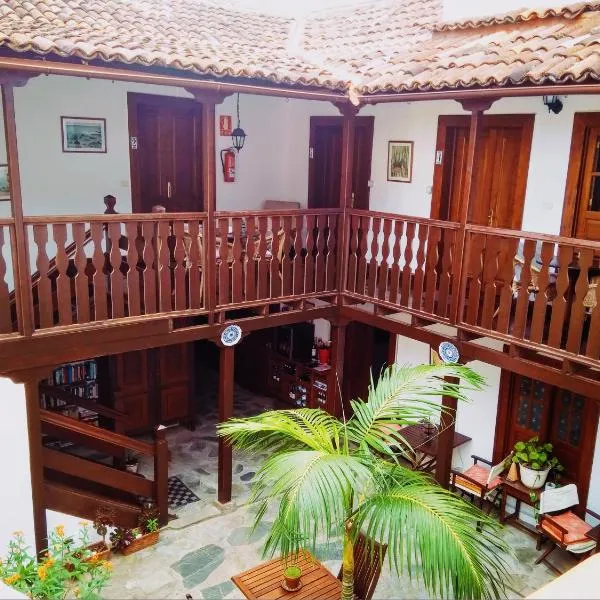 Casa Rural Los Helechos, hotel in Hermigua