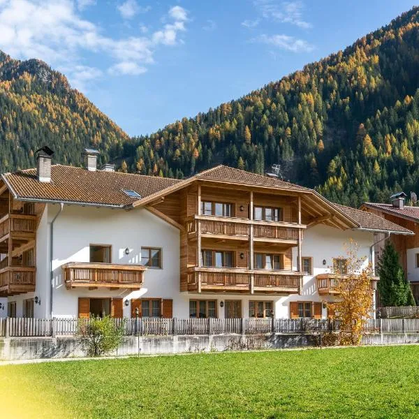 Residence Kahn, ξενοδοχείο σε Santa Maddalena in Casies