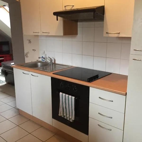 Maison 2ch - 4 pers en Picardie parking gratuit by La Source d'OrFée, hotel em Courcelette