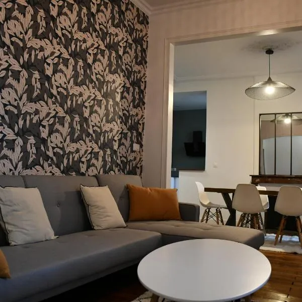 Maison bourgeoise Haussmannienne - Gîtes de France, hotel v destinaci Limoges