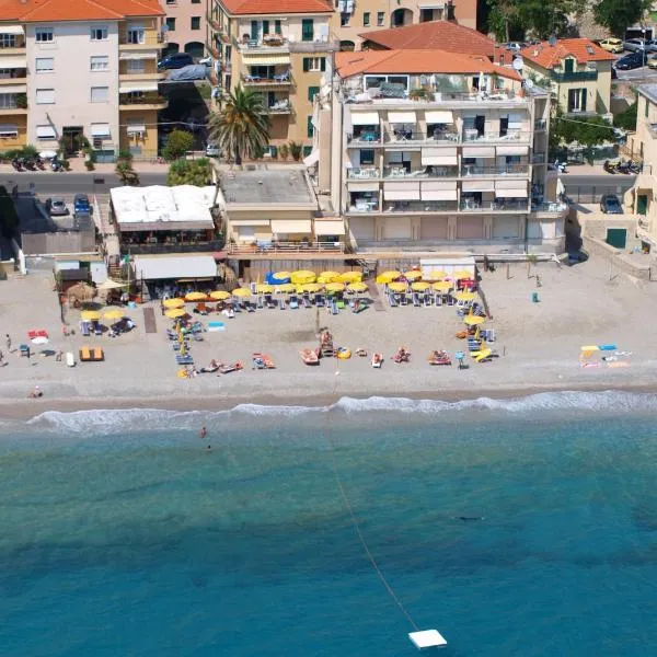 Residence Le Dune Club, hotel in Varigotti
