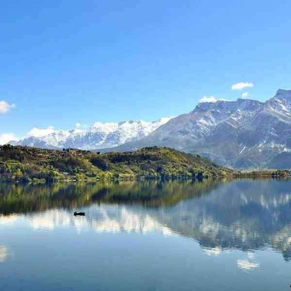 페르지네 발수가나에 위치한 호텔 Happy Days sul lago