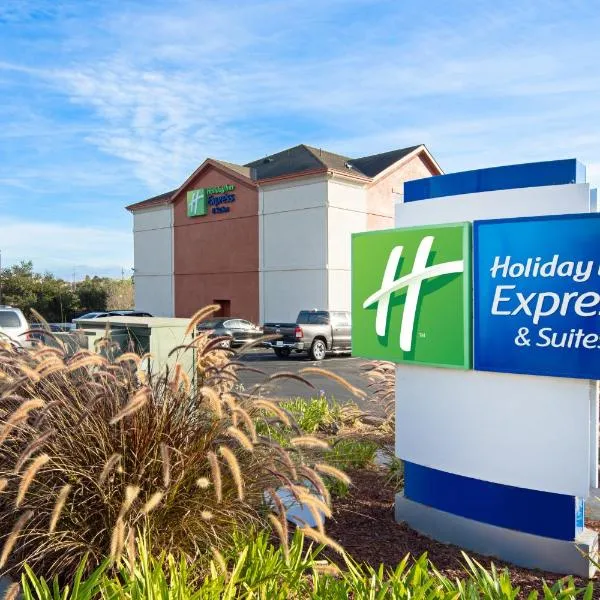 Holiday Inn Express & Suites Watsonville by IHG, khách sạn ở Watsonville