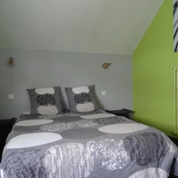 Chambres climatisées en Sologne pour 1 à 4 Hôtes, hotel v destinaci Nouan-le-Fuzelier