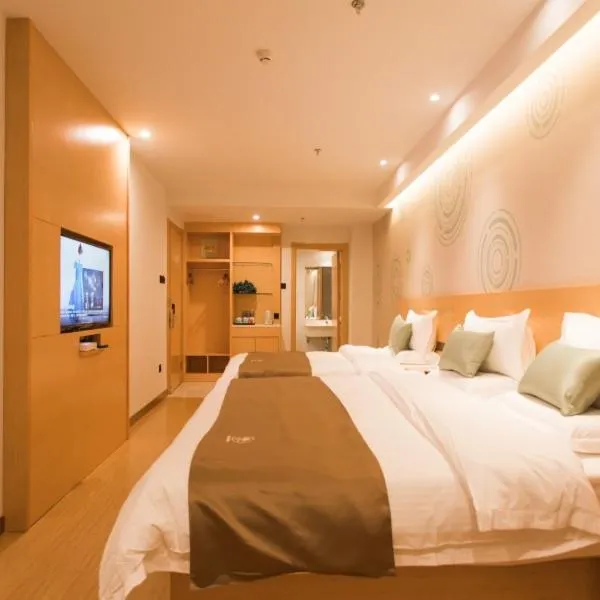 GreenTree InnZhangjiakou High-speed Railway Station Business Hotel โรงแรมในZhangjiakou