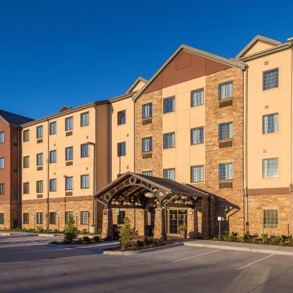 Staybridge Suites Omaha West, an IHG Hotel, hotel in Leshara