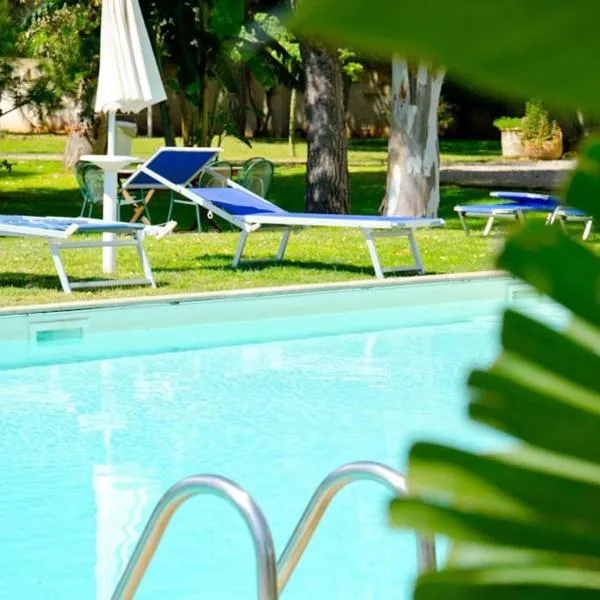 Fuori Rotta Holiday Home, hotel v destinaci Maruggio
