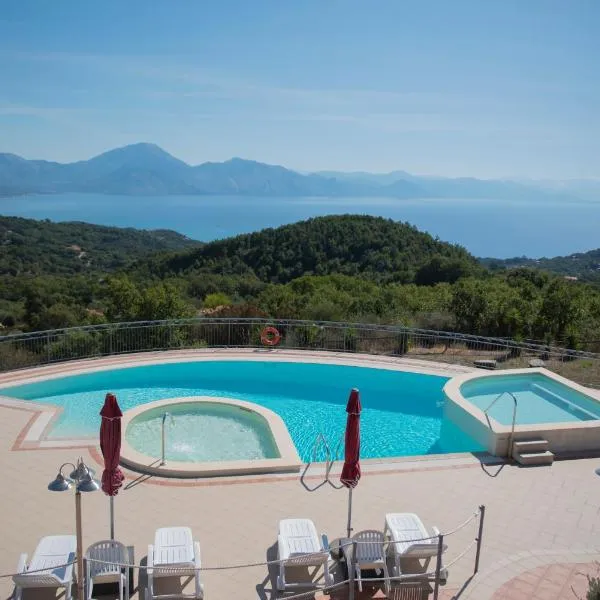 Hotel Caluna Charme – hotel w mieście San Giovanni a Piro
