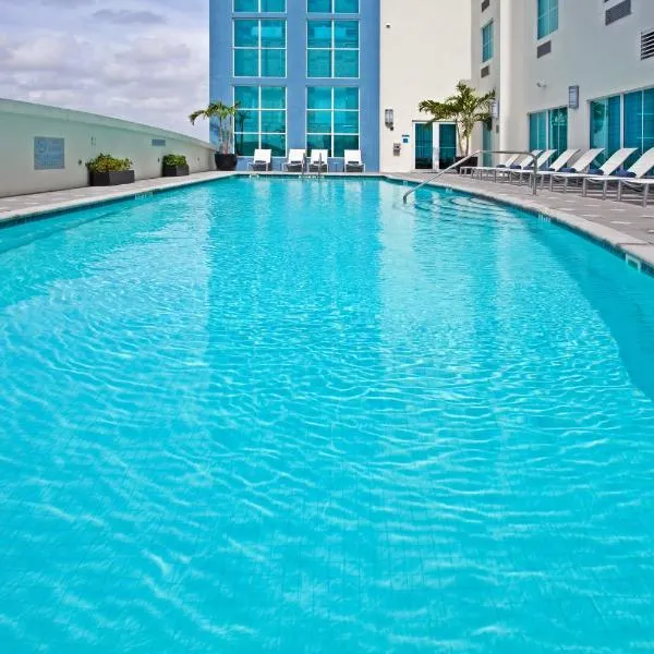 Crowne Plaza Hotel & Resorts Fort Lauderdale Airport/ Cruise, an IHG Hotel, hotel en Fort Lauderdale