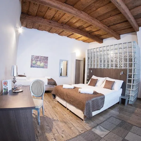 Hotel U Tří hrušek suites & apartments, hotel v Českých Budějovicích