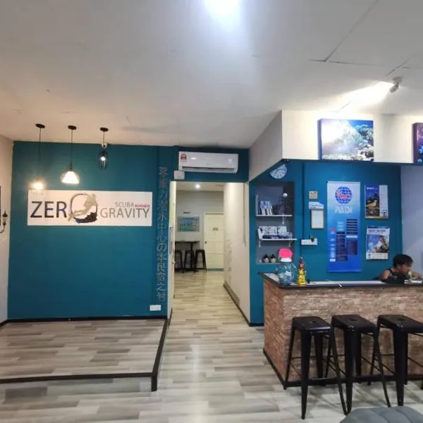Zero Gravity Homestay 零重力民宿, hotel v destinaci Semporna