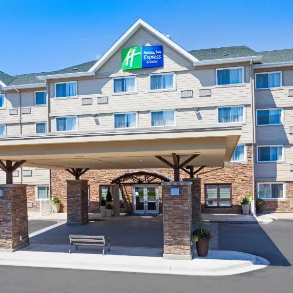 Holiday Inn Express Hotel & Suites Uptown Fredericton by IHG, hotel v destinaci Fredericton