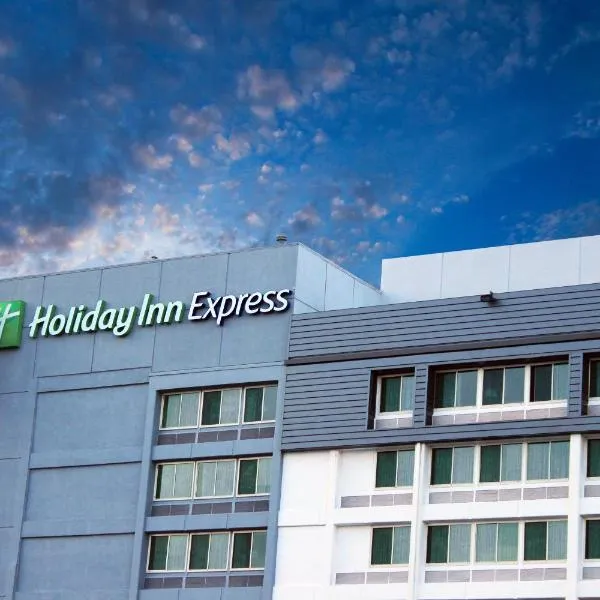 Holiday Inn Express Van Nuys, an IHG Hotel, hotel in Reseda