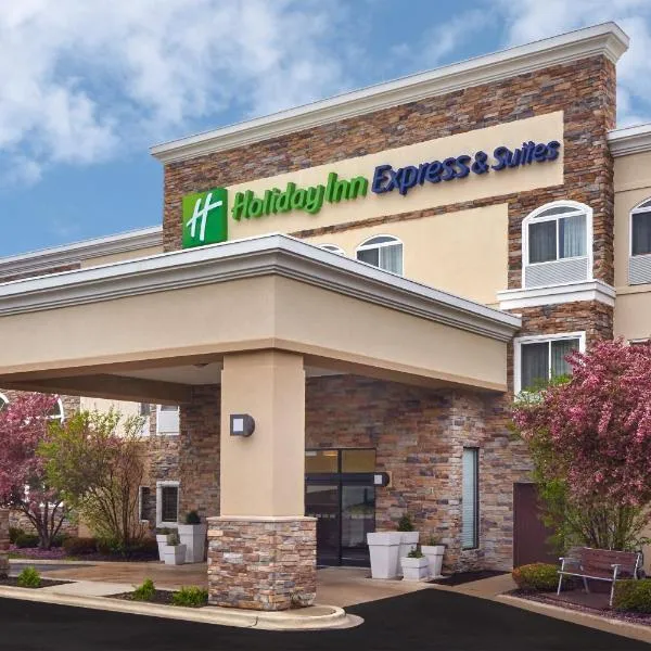 Holiday Inn Express & Suites Chicago-Libertyville, an IHG Hotel, hotel in Mundelein