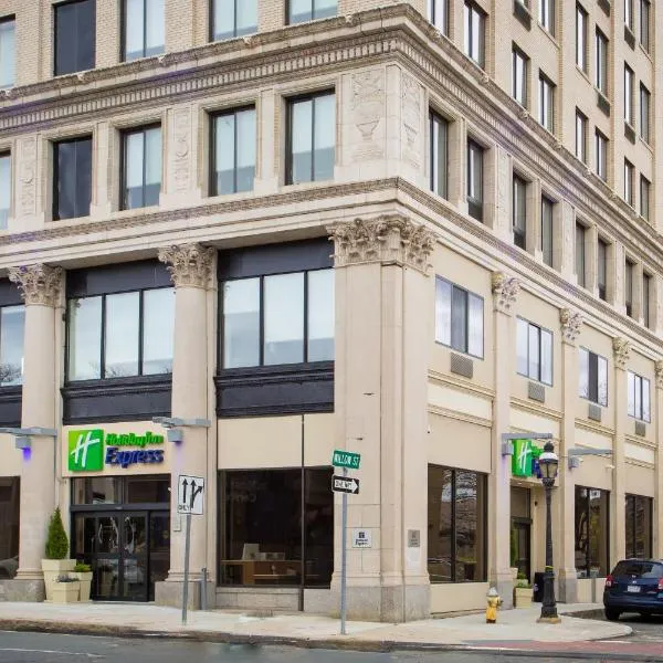 Holiday Inn Express - Springfield Downtown, an IHG Hotel, hotel in Westfield