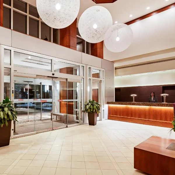 InterContinental Suites Hotel Cleveland, an IHG Hotel, hotel em Cleveland