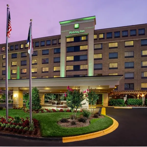 Holiday Inn Charlotte University, an IHG Hotel, hotel en University Place