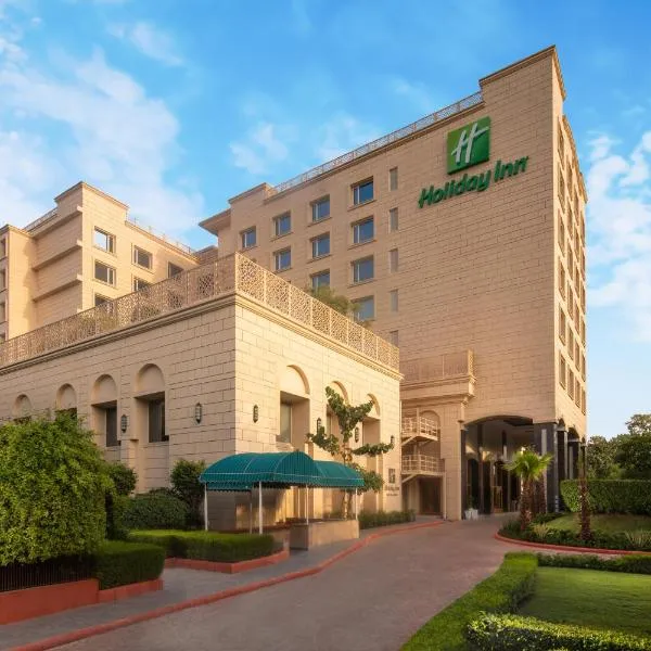 Holiday Inn Agra MG Road an IHG Hotel, hotel en Sikandra