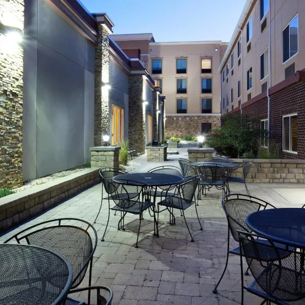 Holiday Inn Express & Suites Aberdeen by IHG, hotel v destinaci Aberdeen