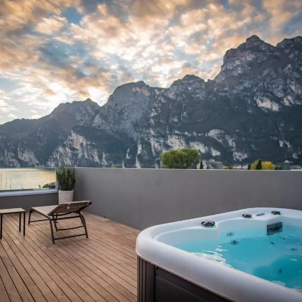 Hotel Villa Enrica, hótel í Riva del Garda