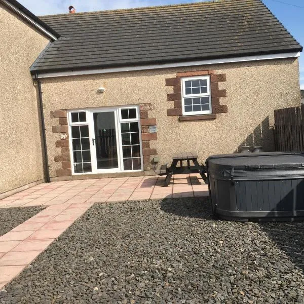 DAIRY MAIDS COTTAGE, hotel u gradu Seascale