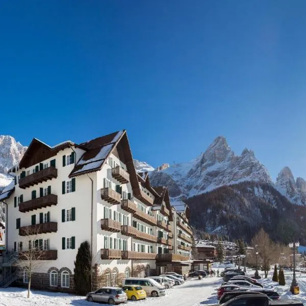 TH San Martino - Majestic Dolomiti Hotel، فندق في سان مارتينو دي كاستروزا