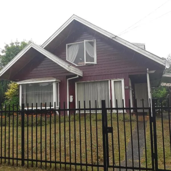 Hospedaje Bernardita，位于瓦尔迪维亚的酒店