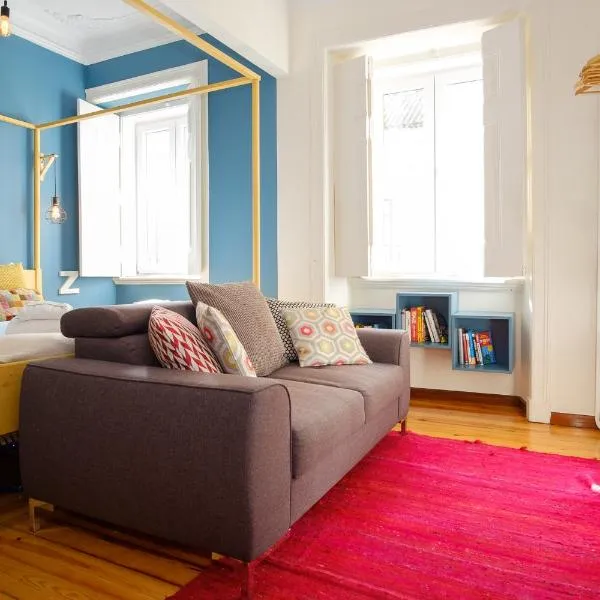 Colourful Alfama Apartment