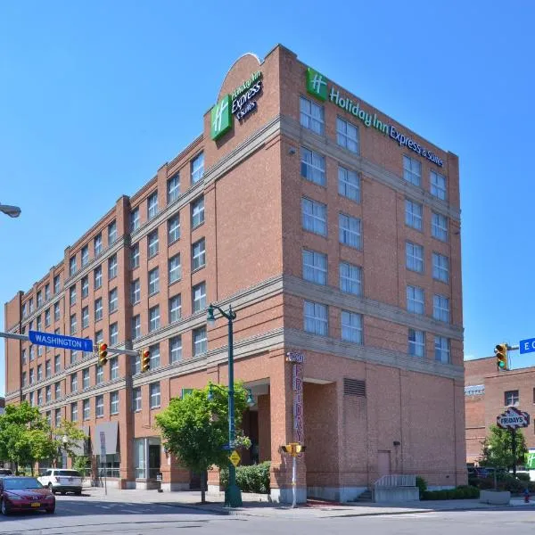 Holiday Inn Express & Suites Buffalo Downtown, an IHG Hotel, hôtel à Buffalo