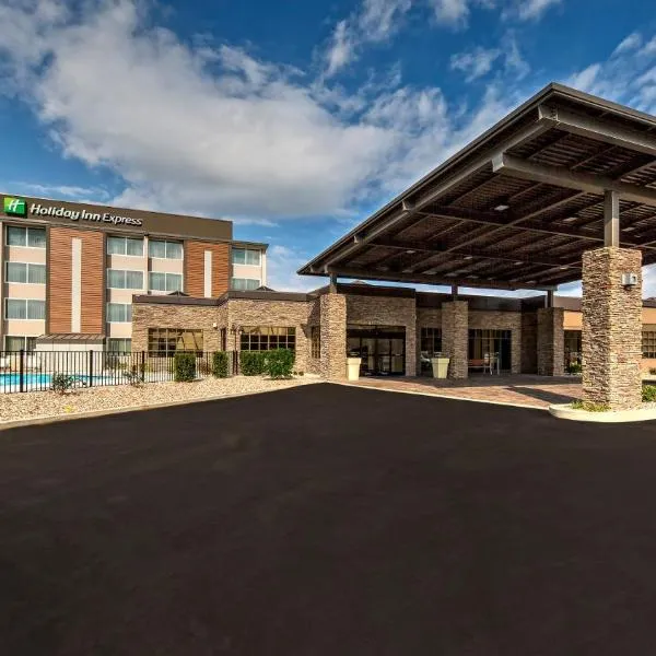 Holiday Inn Express Louisville Airport Expo Center, an IHG Hotel, hotel en Forest Hills