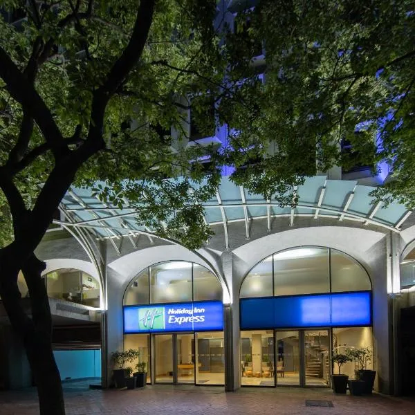 Holiday Inn Express Cape Town City Centre by IHG, hotel v Kapském Městě