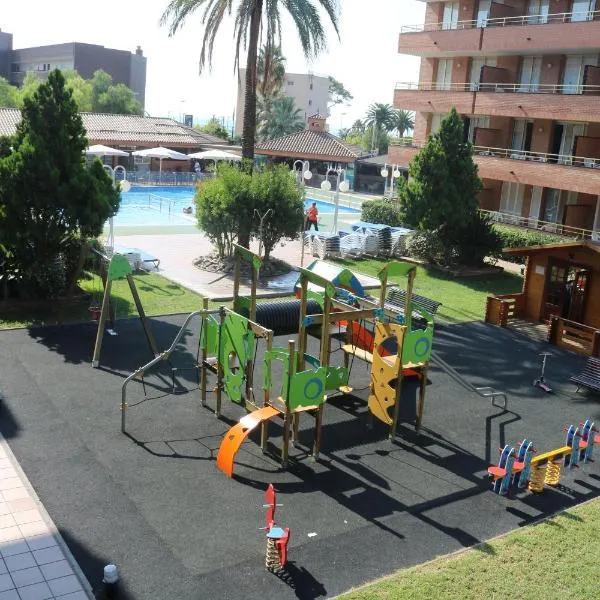 Voramar Cambrils, hotel v destinaci Cambrils