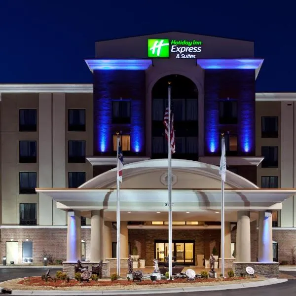 Holiday Inn Express Hotel & Suites Hope Mills-Fayetteville Airport by IHG, hotel v destinaci Hope Mills