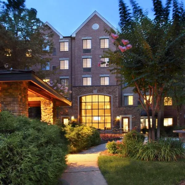 Staybridge Suites Tysons - McLean by IHG, hotel v destinaci McLean