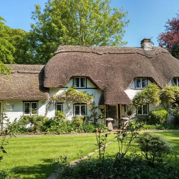 Thatched Eaves, hotel a Rockbourne